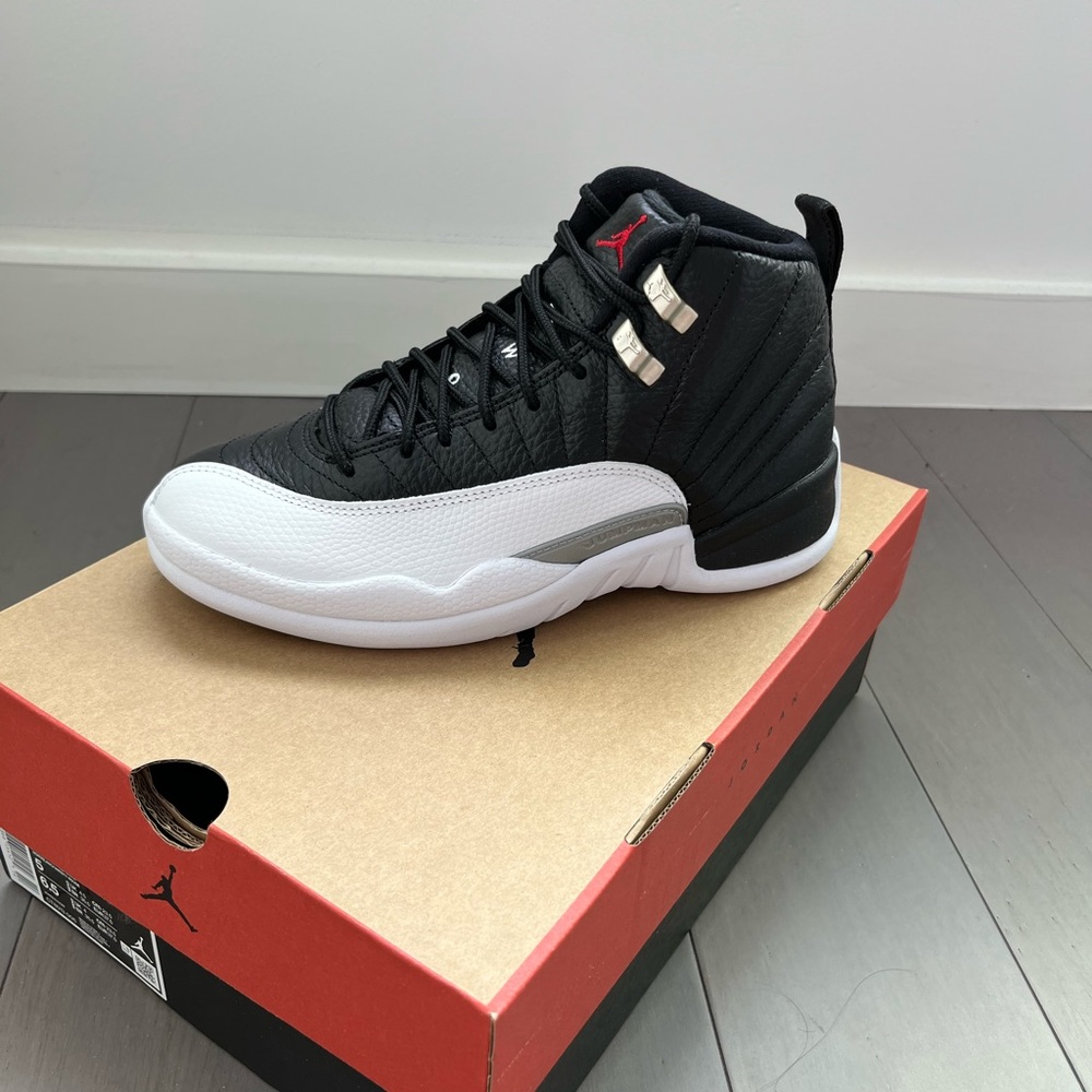 Air Jordan 12 Retro Womens 6.5 Black